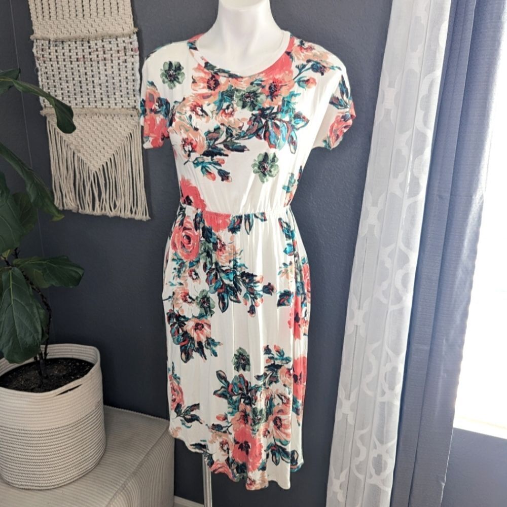 Shop Stevie Boutique Floral Jersey Dress Small